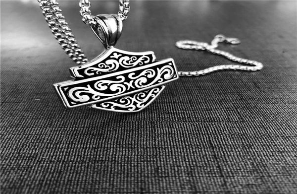

fast shipment motorcycles style necklace 316l stainless steel jewelry biker gold silver shield pendant with chain4014077