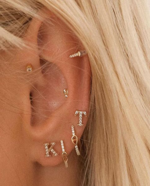 

1pair of cute mini 925 sterling silver geometric english letters stud earrings for women gold alphabet zircon studs g6269265, Golden;silver