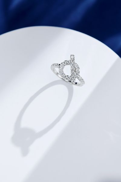 

2023 s925 silver luxury quality charm punk band ring with round shape and sparkly diamond in silver plated have box stamp ps7633b