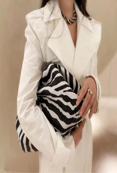 

evening bags fashion day clutch dumpling zebra holographic cloud clip purse bag 2022 women pleated baguette pouch totes handbags8014170