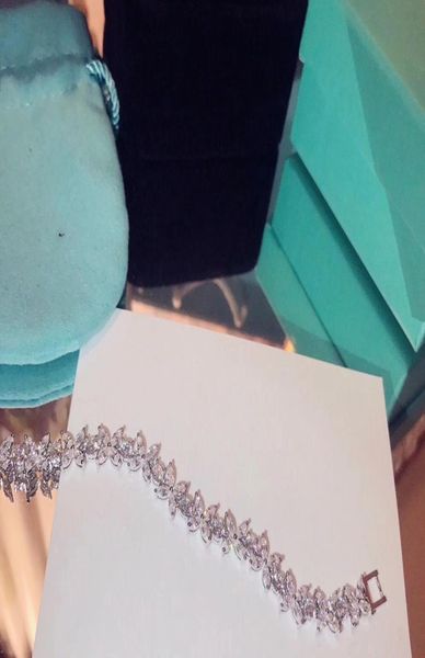 

luxury charm bracelet designer victoria alternating brand crystal zircon flower chain bangle for women jewelry with box wedding br1477188, Golden;silver