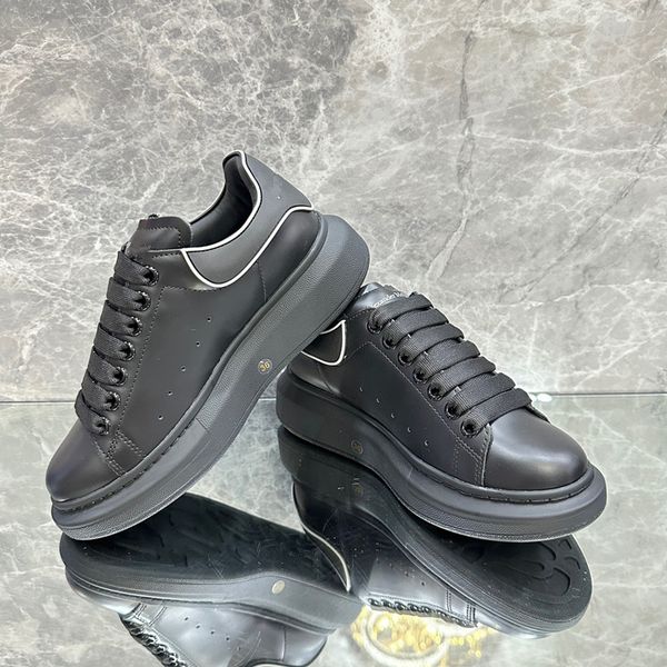 

designer men women shoes chocolate glossed-leather loafer sneakers brushed leather loafers 0901, Black