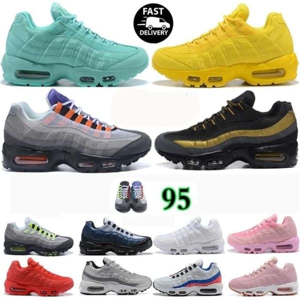

og 95 95s running shoes snaker outdoor sneakers triple black white neon midnight navy solar red glass blue smoke grey men woman