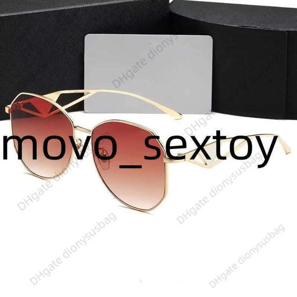 

designer sunglasses trendy women's internet celebrities sunglasses little red book pujia triangle standard mirror frame plain metal, White;black