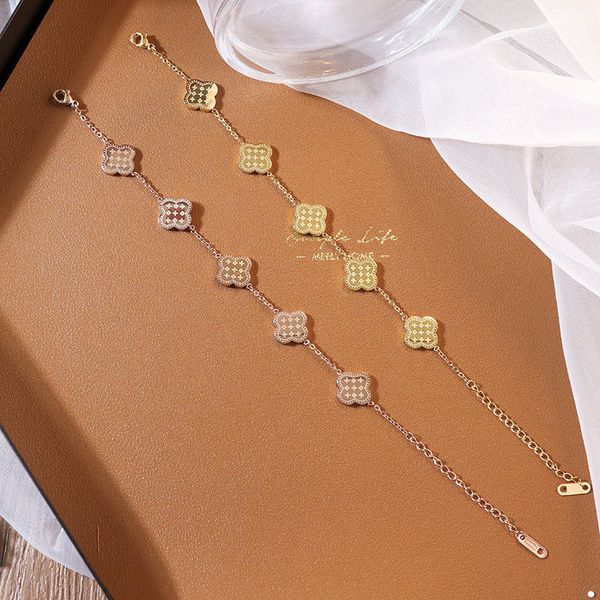 

Fashion Stainless Stell Clover Pendant Necklace Bracelet Earring for Women Gift