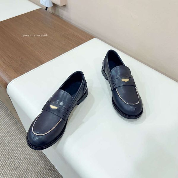 

new season ss23 coin classic loafers small metal trim women's foot coverings designer shoe factory shoes with box, Black