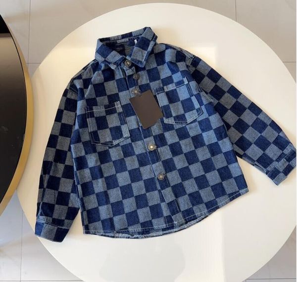 

2023ss spring children denim jacket casual fashion luxurys blue jackets designer boys girls lapel jacket kids jackets big boys outwear coats, Blue;gray