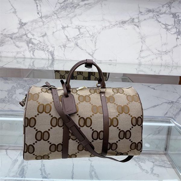 

duffle bags designer luxurys travel bags material canvas casual style handbag letter design men and women travel large capacity tr241r