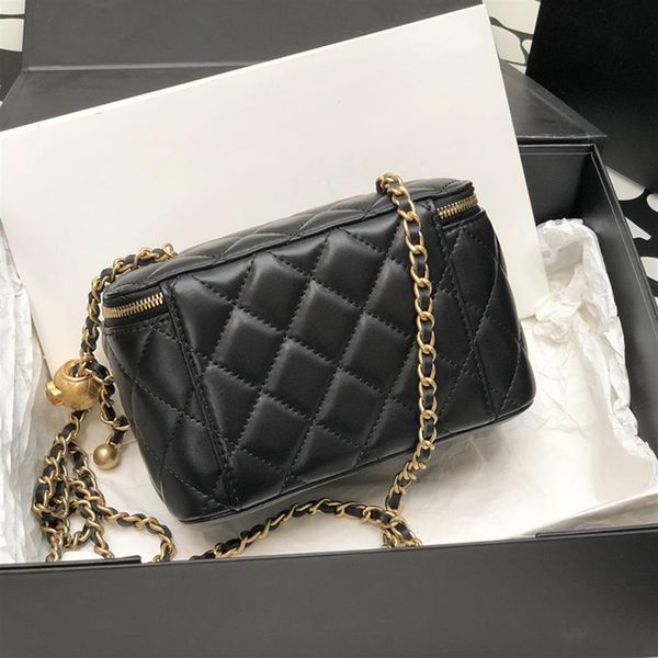 

10a mirror quality luxury designer vanity with chain bag lambskin small cosmetic bags with box c140245d