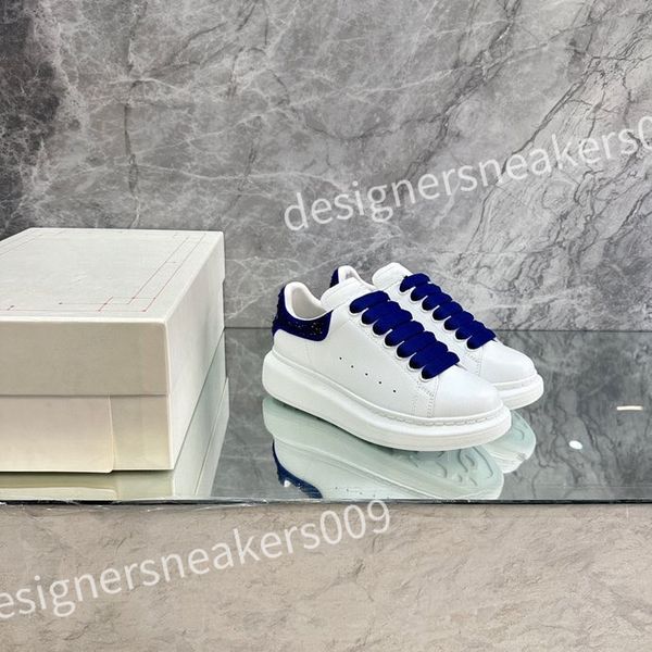 

new designer women's small white shoes, white black leather, trendy men's board shoes, retro casual shoes, lace sizes 35-46 xsd221