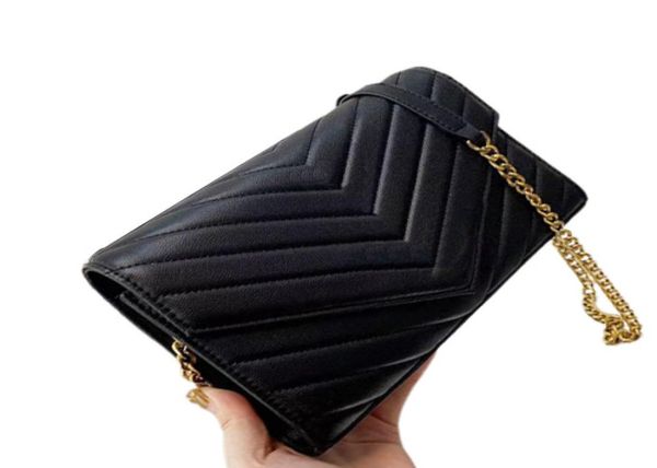 

2021 designer luxury handbag female bag messenger shoulder bags wallet chain with card holder slot clutch bale with b9132647, Red;black