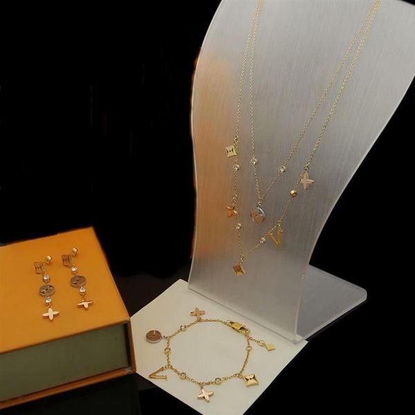 

europe america fashion jewelry sets lady womens gold silver-color metal hollow out v initials idylle charms necklace bracelet earr260t, Black