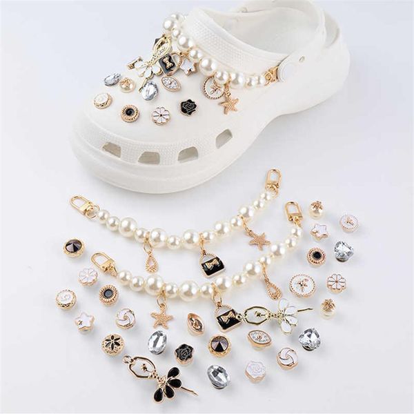 

luxury rhinestones charms designer diy pearl chain shoes decaration for croc jibbi clogs kids boys women girls gifts238p, Bronze;silver
