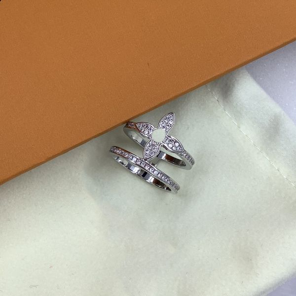 

rings for women designer ring four-leaf clover diamond ring rose gold with silver diamond ring gift