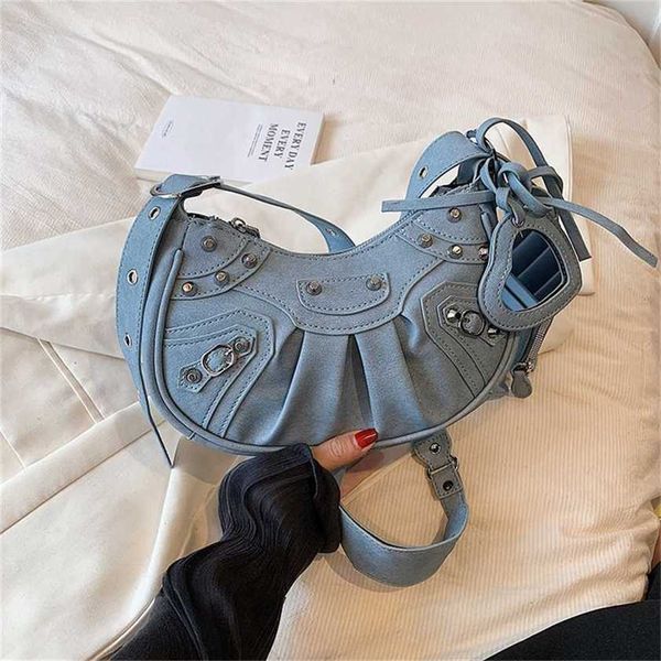 

chaoku korean version motorcycle ins rivet underarm early autumn 2023 daily one shoulder crossbody bag 9qu