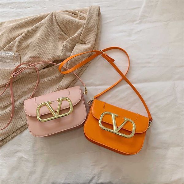 

baonv 2023 new texture handheld small square popular design fashion shoulder advanced sense 85% off online sales