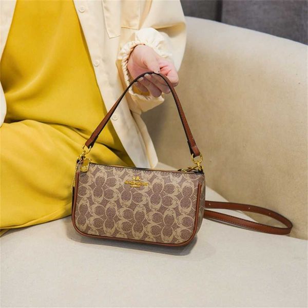 

women's bag 2023 new fashion selling underarm crossbody printed small square versatile shoulder 85% off online sales