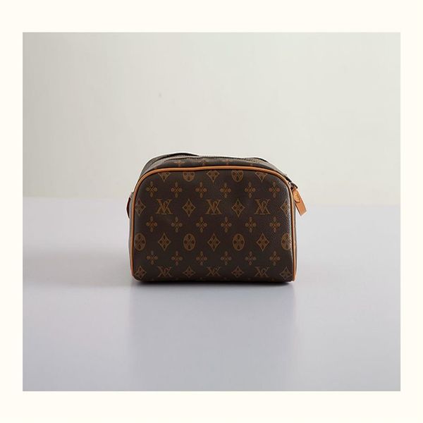 

highend quality men travelling toilet bags fashion women wash handbag large capacity cosmetic bao makeup toiletry bag pouch275o