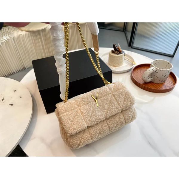 

Fashion lamb wool handbag Lady chain bag one shoulder underarm envelope bags new autumn winter collection BFG2412175, Pink