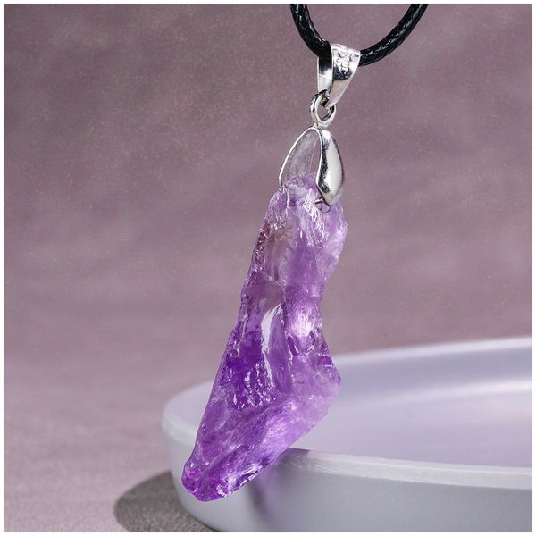 

Purple Crystal Irregular Natural Gemstone Necklace Pendant Make Dainty Necklaces Stone Pendants Desiner Jewelry Necklaces Chain ewelry Fashion Jewellery Jewels
