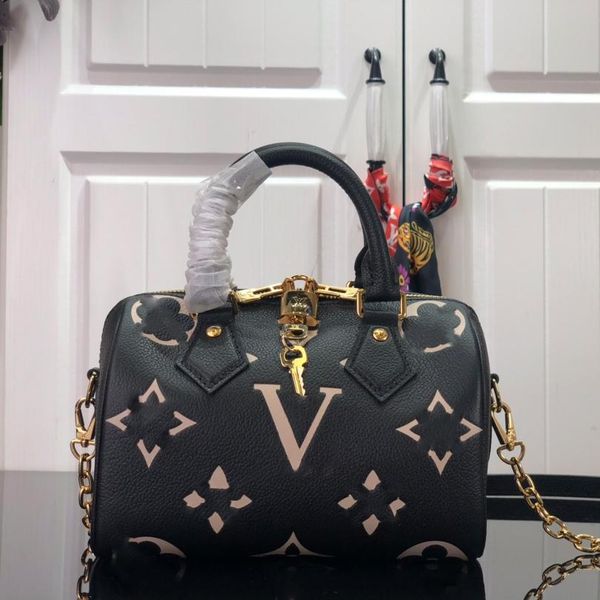 

Women Fashion Designer Bag Solid Color Leather Shoulder Bags Interior Compartment Handbag Classic Letter Crossbody Bags 5peedy Z0 Free Ship, Top20-20x13x12cm
