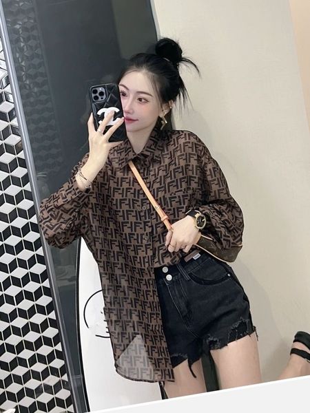 

European letters fully printed thin women' 2023 spring new design shirt chiffon temperament sun protection shirt top trendy, Brown