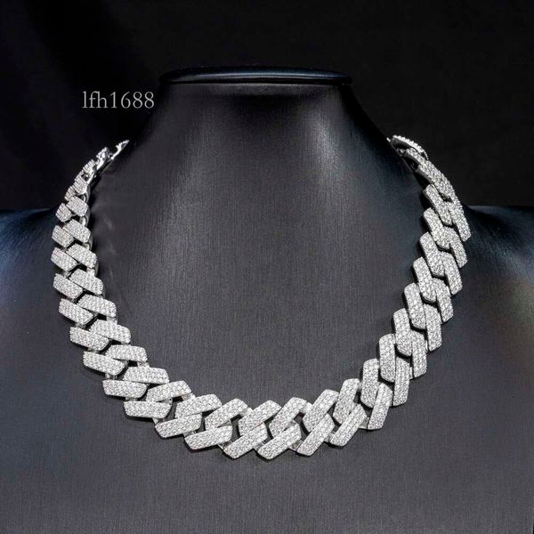 

Qianjian Mens Hip Hop Iced Out Diamond Necklace Moissanite Cuban Link Chain