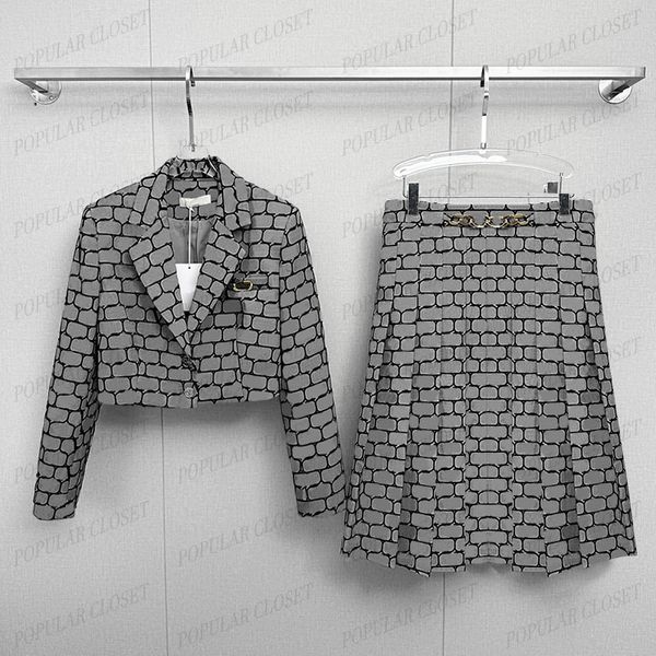 

Womens Designer Dress Skirt Set Classic Ladies Short Suit Pleated Skirt Autumn Winter Dress Jacket Luxury Clothes with Whole Letter, Gray