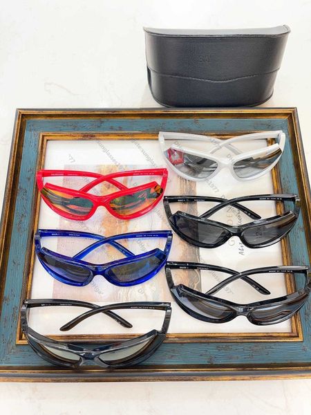 

Fashion Designer Cool sunglasses Paris B's future science and technology sense sunken trendy male net red of the same style female Counter quality