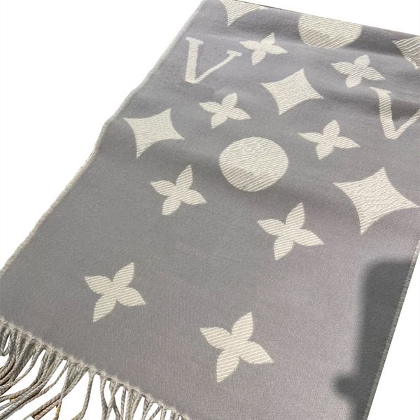 

Mens V Echarpe Designer Silk Womens Four Seasons Shawl Fashion Letter Scarf Size 186*34cm 4 Color High Qualit echarpe designer scarf