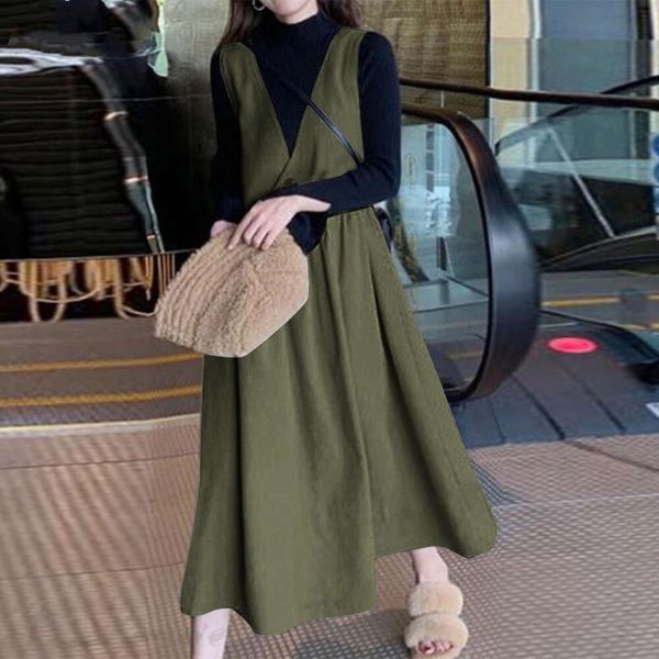 

Corduroy Strap Skirt Japanese Style Casual Long Dress Women's New 2023 Spring Autumn New Fashion V-Neck Loose Dresses Solid, Green
