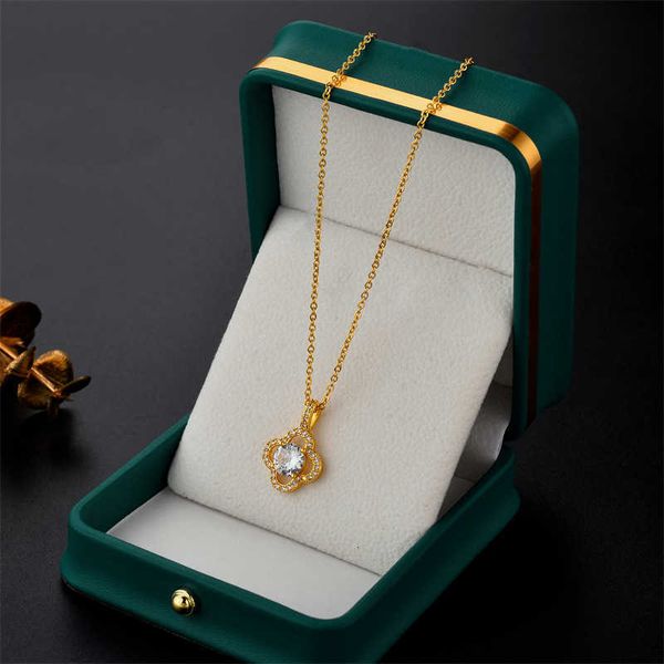 

Designer necklace four-leaf Clover luxury top jewelry female titanium steel Light luxury temperament diamond inlaid Necklace lip chain lovely Jewelry gift Van Clee, 524 four leaf grass diamond necklace