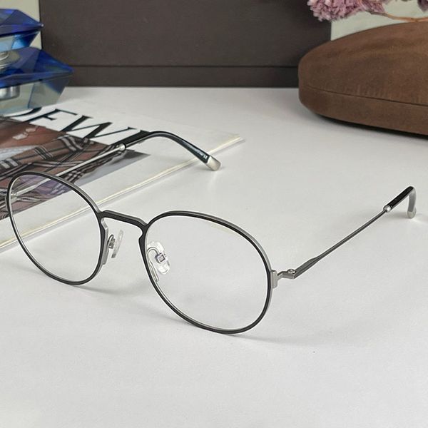 

Designer high-quality optical glasses outdoor activities commuting to work ultra light titanium metal oval frame transparent lenses workplace men and women8082