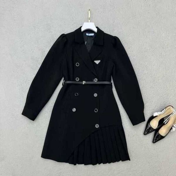 

Piece Two Dress Women's casual dress designer brand women's fashion set pleated double breasted elegant long sleeved classic printed with belt QP84