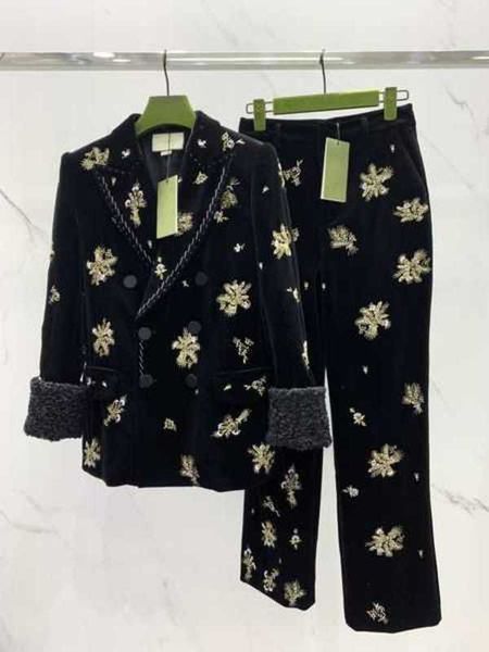 

Suits Men' Blazers Designer Fashion Blazer Jacket Stylist Heavy Embroidery Beaded Long Sleeve Casual Party Wedding Hoodie ZK1E