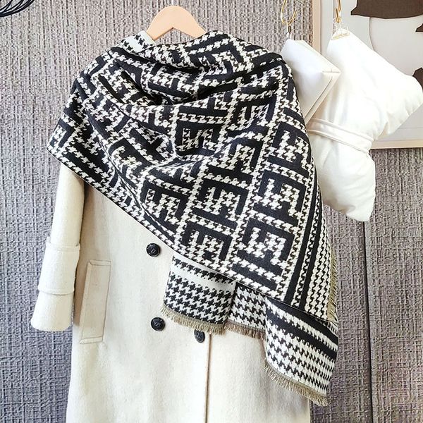

Echarpe scarf designers 23 Scarf Colors 2023 High-end Fashion Scarves Shawls Warm Autumn Winter Necklaces Printed Letters Headscarves and Co 20