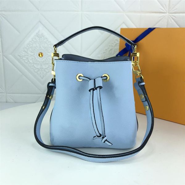 

2021 luxury famous designer women fashion handbags shoulder bags cross body clutch bag bucket plain leather string interior1111236a