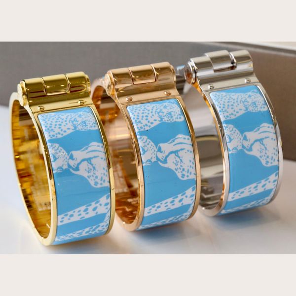 

enamel clic bangle for women charm bracelets 20mm middle size snap-fastener blue cat, Golden;silver