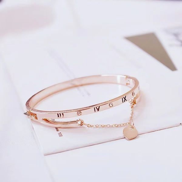 

europe america love rome popular bracelet digital tassel peach heart versatile korean bracelet fashion women's jewelry, Golden;silver