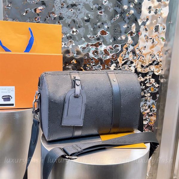 

designer mens messenger bags cross body luxurys black shouler purses 2022 women pillow bag letters high capa2072