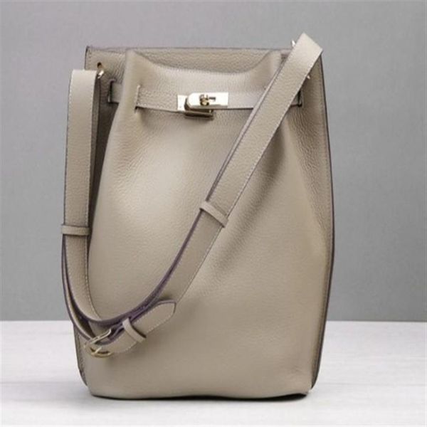 

the new first layer leather bag leisure shoulder vertical bucket original leather horseshoe handbag women's single shoulder b2853
