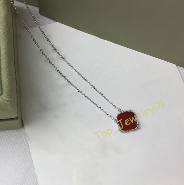 

luxurious jewelry necklace pendant luxury designer necklaces inlaid with natural agate white shell material non allergic sweat resistant and, Silver