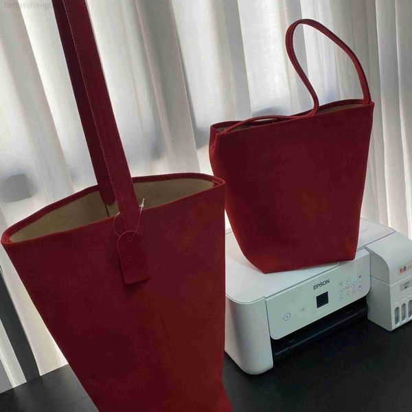 

designers bags women luxurys the row tote crossbody leather bucket half moon bag crescent underarm shoulder purse rqx1 rqx1