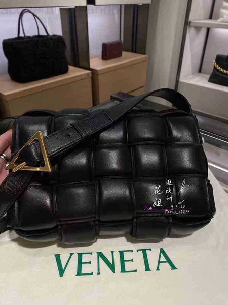 

venetas designer bag bottegas handbag luxury women fashion shoulder crossbody bags versatile purses totes saddle venetta wallet oxv8