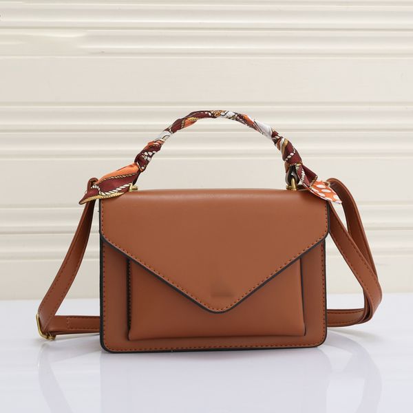 

designer women's luxury fashion leisure time crossbody bag convenient shoulder bag for outdoor travel classic women's crossbody