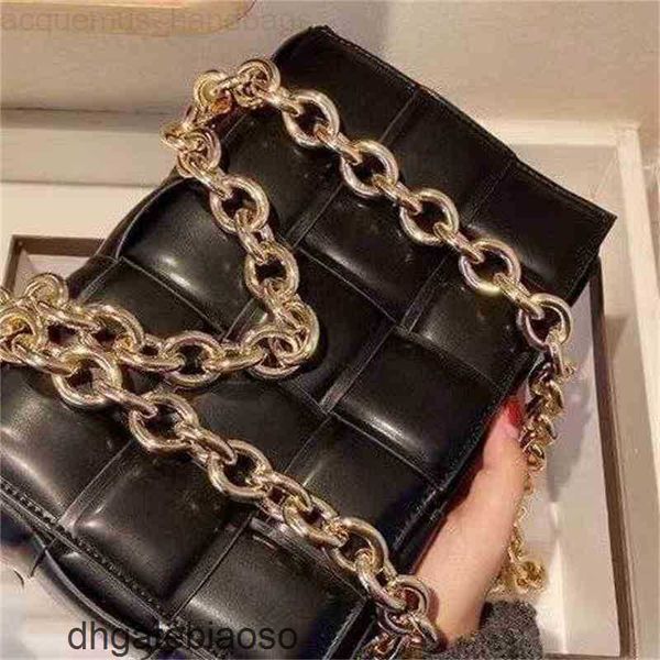 

designer bag vene designer bag bottegas handbag luxury women fashion shoulder crossbody bags versatile purses totes saddle venetta wallet cc