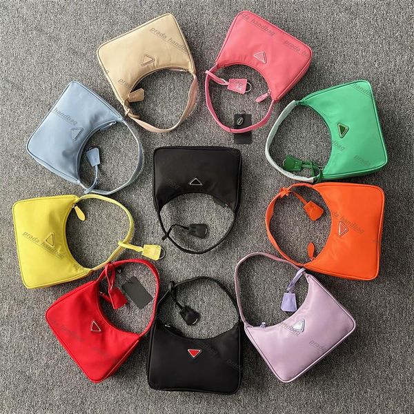 

luxurys designer tote shoulder bag duffle nylon leather woemns men famous handbags lady wallet fashion crossbody clut219v