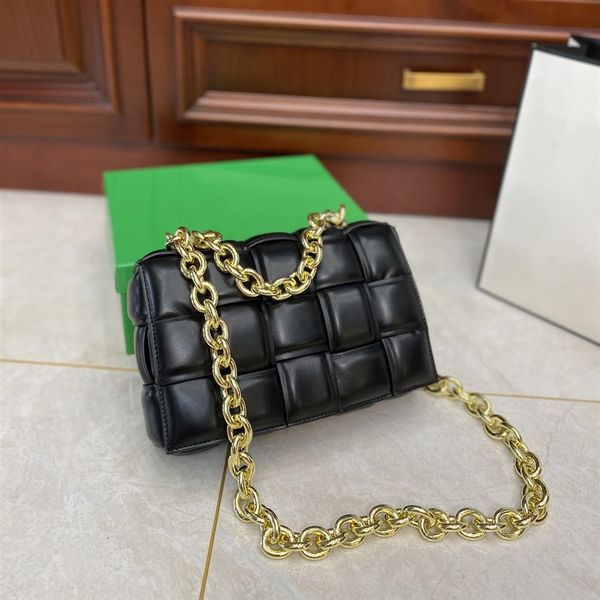 

luxurys designers bags women shoulder bag handbag famous brand high quanlity designed for men and womam pillow shape many colors236s