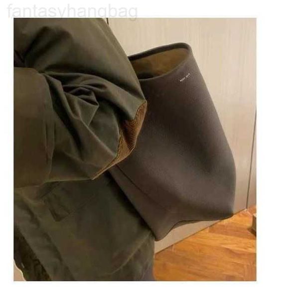 

designers bags women luxurys the row tote crossbody leather bucket half moon bag crescent underarm shoulder purse fc07 t3xs
