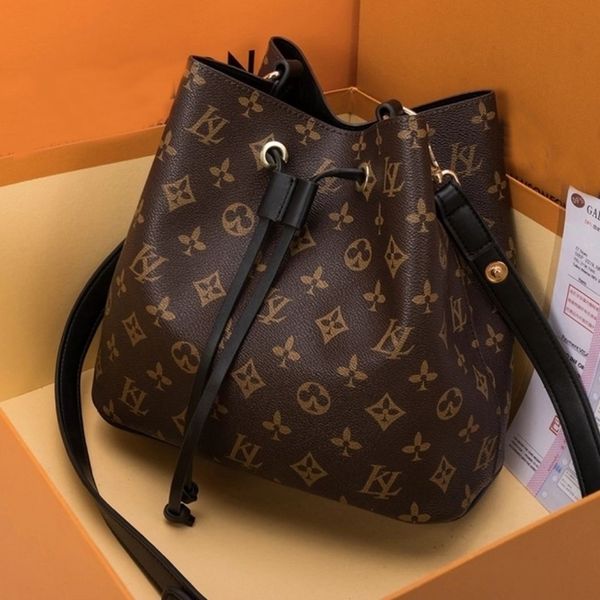 

designers sale vintage bucket handbag women bags handbags wallets for leather chain bag crossbody and shoulder